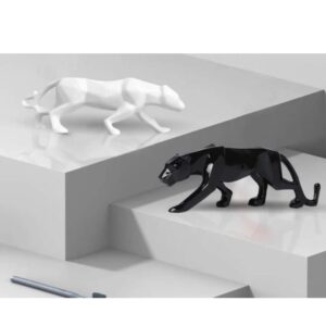 White and black panther set