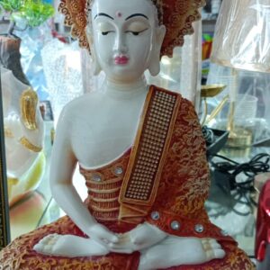 Chakra Budha statue